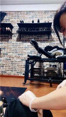 冷颜关狗笼/清理长靴/狗链遛狗/脚插嘴/品尝丝袜圣水 JS241128-14