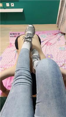 伍玥运动鞋白袜虐-踩踏踢踹/重度鞭打 bf47651