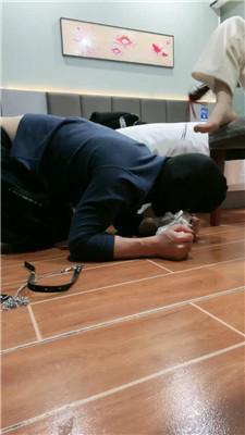 ccs体育课后让老师舔小白鞋白袜 JS241130-1