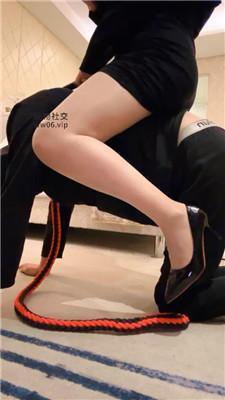 林夕小姐姐狗链遛狗/肉丝脚深喉/高跟踩踏/竹子虐打 bf47603