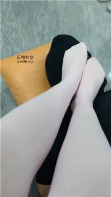 灵儿穿一整天的丝袜脚虐狗完整版 JS241205-44