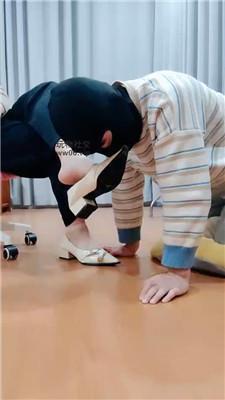 拽拽踩踏耳光/品尝高跟肉丝jio JS241206-4