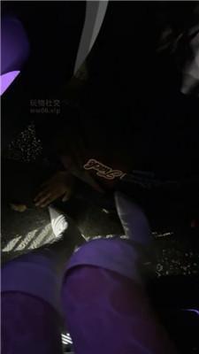 玥樾车内长靴美腿诱惑司机 JS241205-35