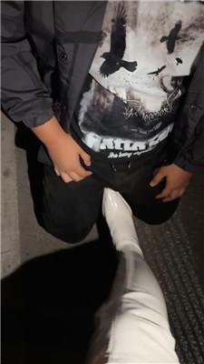 玥樾车内长靴美腿诱惑司机 JS241205-35