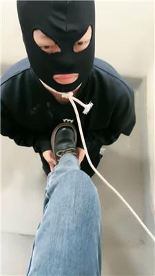 【爱秀套图】【子衿殿下】楼道遛狗/清理超脏短靴JS241205-47