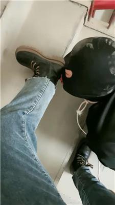 子衿殿下楼道遛狗/清理超脏短靴 JS241205-47