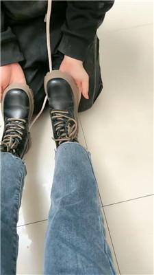 子衿殿下楼道遛狗/清理超脏短靴 JS241205-47