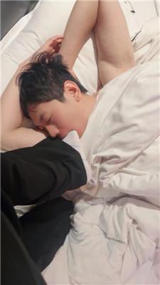 栀子女王吃袜子/棉袜踩踏/坐脸窒息 bf47832