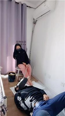 上海汤圆裸足踩虐/衣叉抽打 JS241130-2