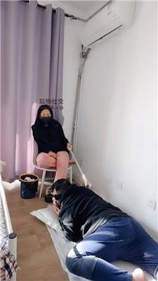 上海汤圆裸足踩虐/衣叉抽打 JS241130-2