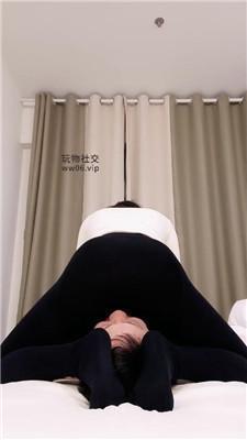 【爱秀套图】【栀子女王】坐脸窒息/踩踏/袜子塞嘴bf47784