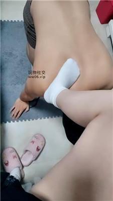 【爱秀套图】【小羊咩咩】白袜脚踩虐踢裆JS241204-36