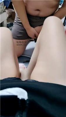 小羊咩咩白袜脚踩虐踢裆 JS241204-36