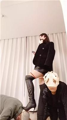 晨颜双S-长靴美腿踩虐/狂抽耳光双视角版 bf47778