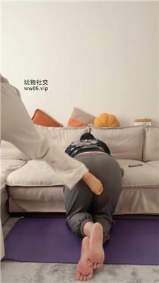 埋汰玉足踢踹踩虐/恋足舔 JS241205-7