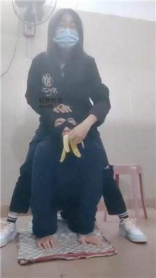 奇了怪了脏鞋白袜气味辱/踢踹踩 bf47805