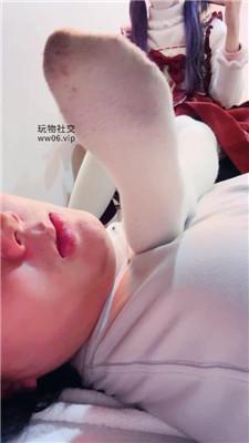 【爱秀套图】【奶味小仙女】沉浸式-cos女神-超臭白袜裸足蹂躏bf47749