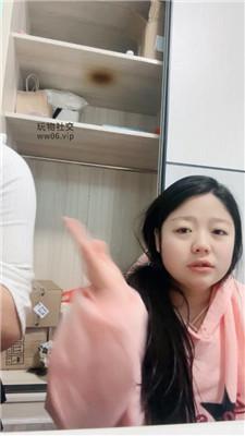 【爱秀套图】【小凤梨】纹身小主让闺蜜伺候JS241204-7