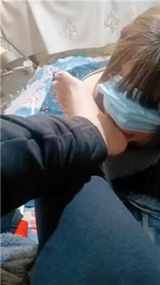 伪娘和人妻变装奴跪舔棉袜裸足 JS241204-8