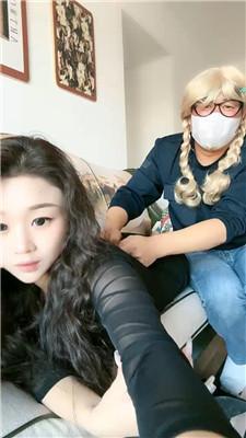 【爱秀套图】【泽莉】金发bt怪下跪伺候【上】JS241204-3