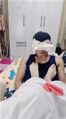 小苮畜生玉足恋足狂舔 JS241204-6