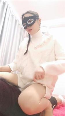 姗姗高跟肉丝踩虐/戒尺鞭子虐打 JS241204-15