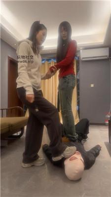 猴歌双S-脏鞋原味白袜暴力踢踹踩踏 bf48108