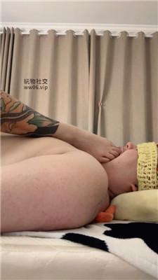 Qi7近距离舔乳虐乳 JS241211-39
