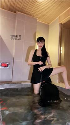 松紫大大温泉酒店施水刑-踩踏胯下辱-窒息滴蜡 bf48079