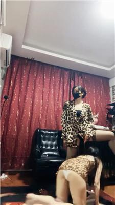 冷颜母畜-刑架捆绑虐挠痒/趴舔高跟黑丝/物化脚垫 JS241211-30