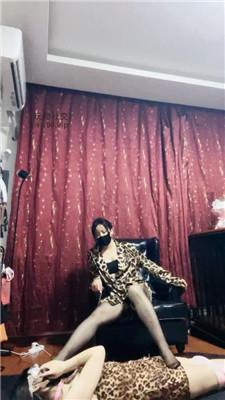 冷颜母畜-刑架捆绑虐挠痒/趴舔高跟黑丝/物化脚垫 JS241211-30