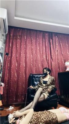 冷颜母畜-刑架捆绑虐挠痒/趴舔高跟黑丝/物化脚垫 JS241211-30