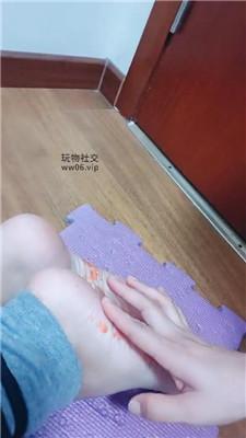 思纯不听话就绑起来踩虐 bf48097