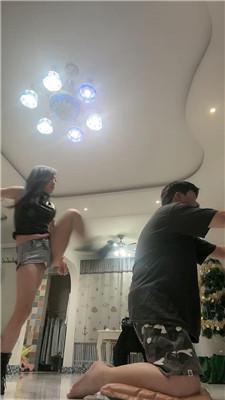 莫吉托短靴跳踩/脚耳光/踢踹/闻舔玉足 bf48094