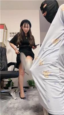 林夕小白鞋白袜踢裆/裸足狂舔/伺候沐足 bf48059