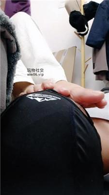 玥野兔沉浸式清理超脏鞋底 JS241210-46