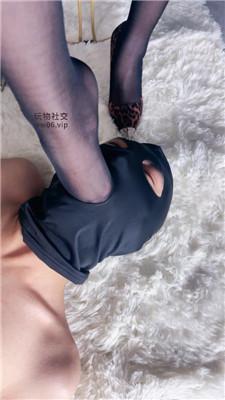 颜主狗链遛狗/跪舔高跟黑丝/骑马插嘴 bf48057