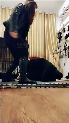 乂乂脏长靴踩虐/重度鞭打 JS241209-22