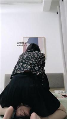 栀子女王玉足蹂躏踩/坐脸窒息 bf48011