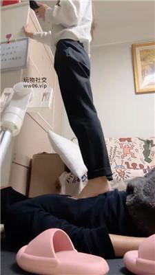 安安sama高跟全体重踩踏/吮吸脚趾 bf48023