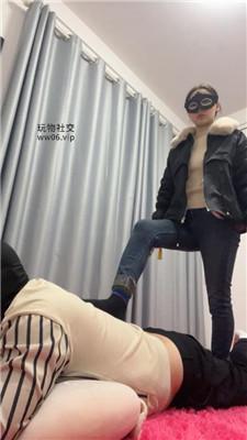 姗姗刑具重度鞭打sp/虐乳 JS241210-14