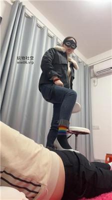 姗姗刑具重度鞭打sp/虐乳 JS241210-14