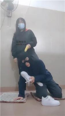 奇了怪了舔脏小白鞋/白袜脚踩 JS241210-17