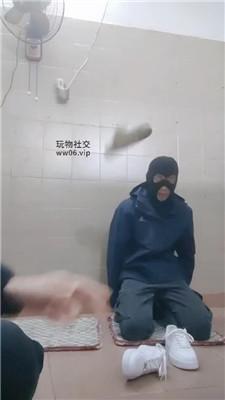 奇了怪了舔脏小白鞋/白袜脚踩 JS241210-17