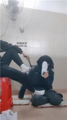 奇了怪了舔脏小白鞋/白袜脚踩 JS241210-17