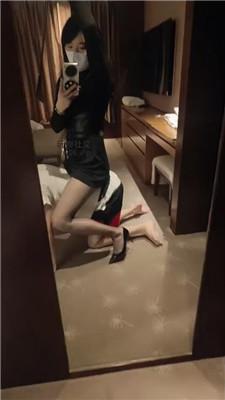 米小糖坐脸窒息/胯下羞辱/腿绞虐杀 JS241210-20