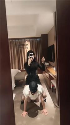 米小糖坐脸窒息/胯下羞辱/腿绞虐杀 JS241210-20