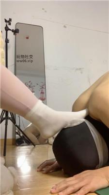 欣欣子舔吃脏内裤/骑马坐脸窒息/虐乳踩踏完整版JS241209-4