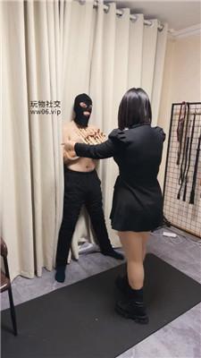 可馨大大夹手指酷刑/高跟+短靴踩踏/踢裆鞭打 JS241209-2
