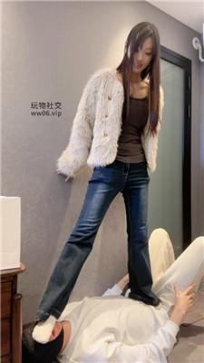 狗哥拖鞋白袜踩虐/抽耳光/踢裆 bf47989